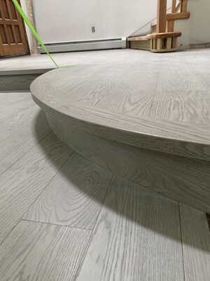 (10009) CURVED STAIR NOSING ENGINEERED